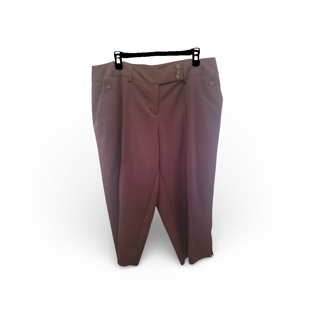 Cato Women's Brown Capris